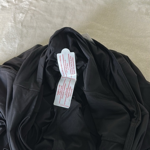 Lands' End Black Swim Skirt Tiered - Picture 6 of 8